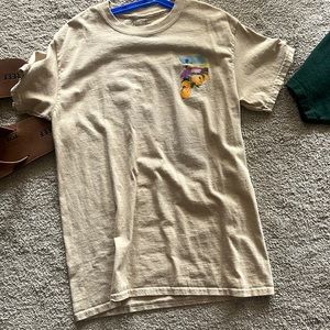 barely use this shirt and have grown out of it used maybe 2 times
